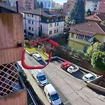 Location Strategica! -mirochi Apartment- Lägenhet
