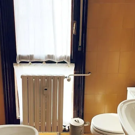 Location Strategica! -mirochi Apartment-