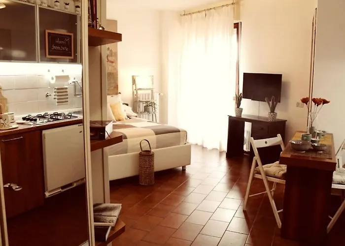 Location Strategica! -mirochi Apartment- Апартаменты Бергамо