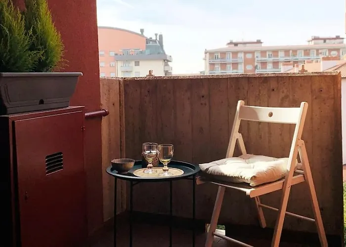 Location Strategica! -mirochi Apartment- Апартаменты *